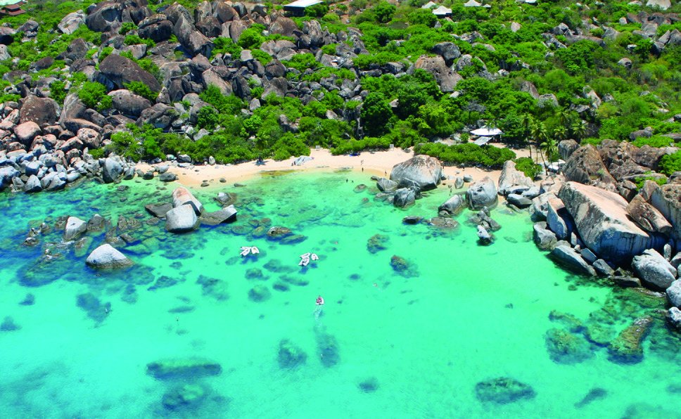 British Virgin Islands: Explore the Islands, Feel the Love
